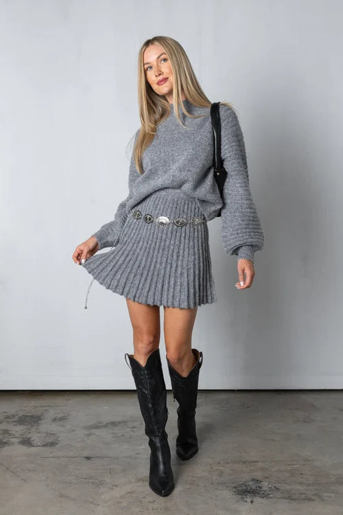 Renazi | Pull et jupe plissés élégants nina