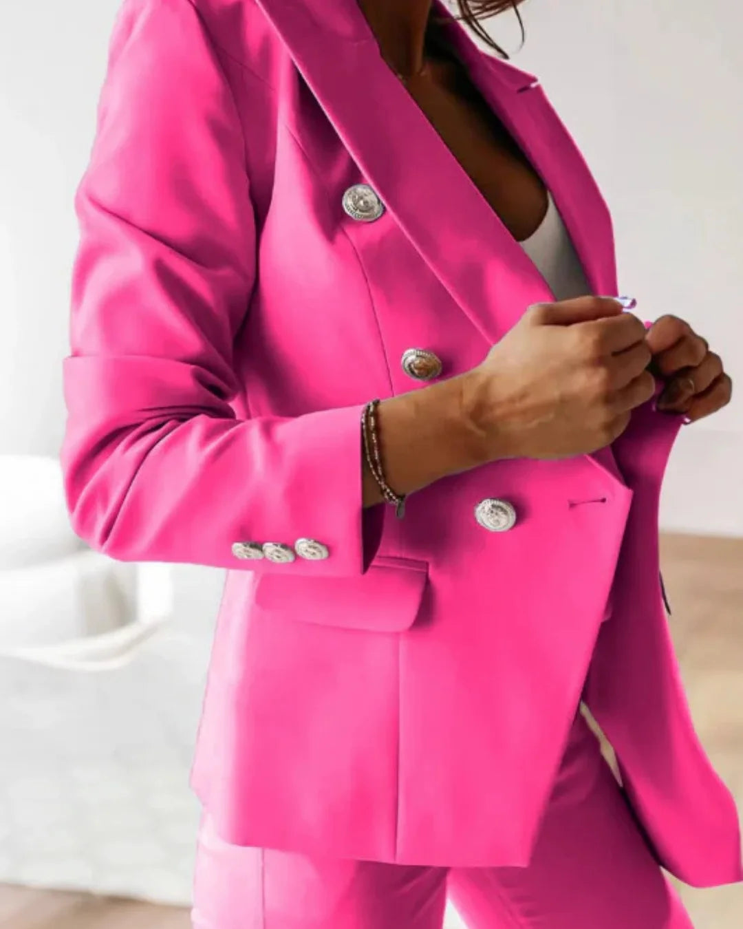 Cahrlot™ – Zeitlose Eleganz im modernen Zweiteiler