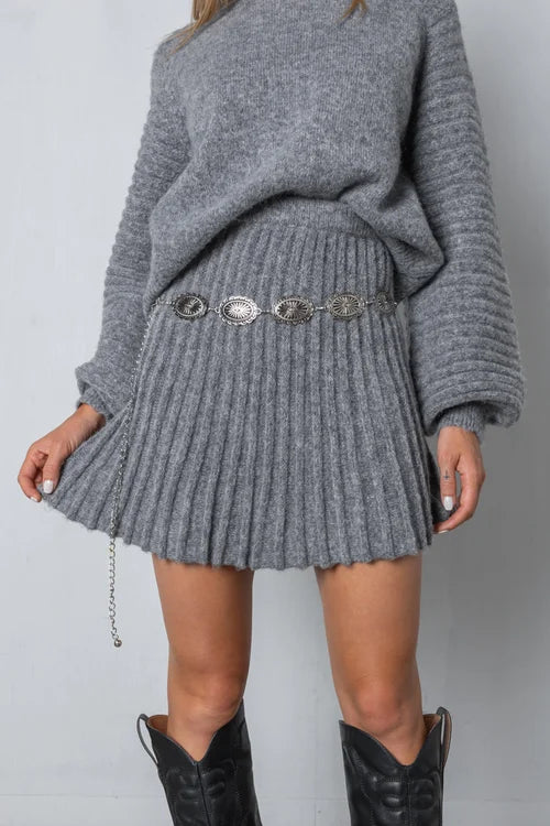 Renazi  | Pull et jupe plissés élégants nina